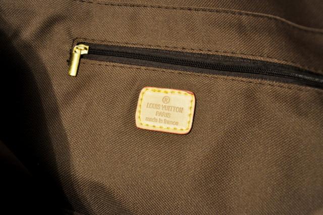 La Maree - Parduodu Louis Vuitton rankine per peti. 100%