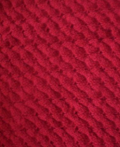 Daiktas Raudonas megztuks (ranku darbo)