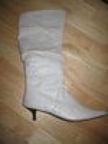 Daiktas ODINIAI BALTI BATAI