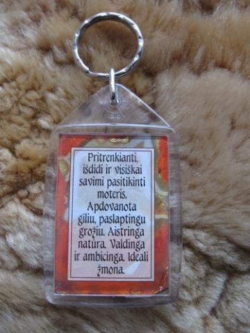 Daiktas Skorpiono ženklo pakabutis, su aprašymu