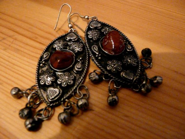 Daiktas auskarai is indijos