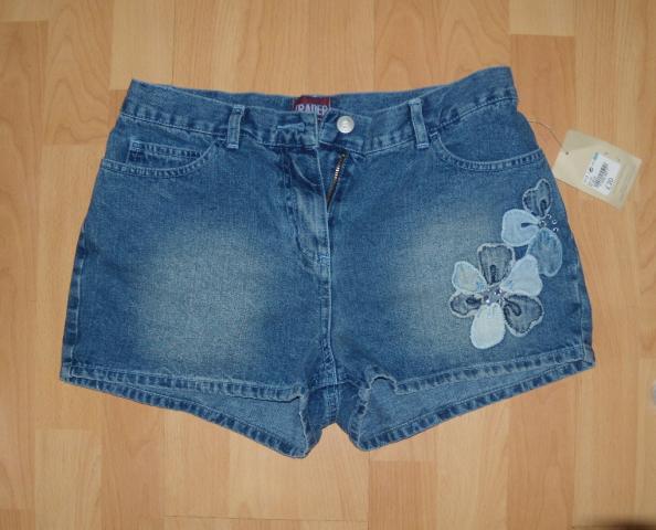 Daiktas šortai