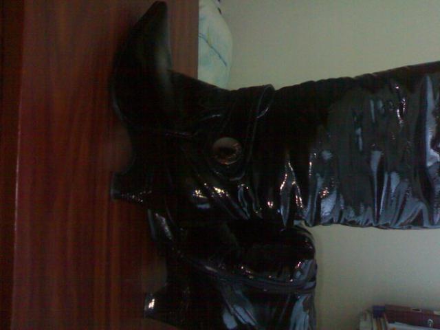 Daiktas "lakierkos":)