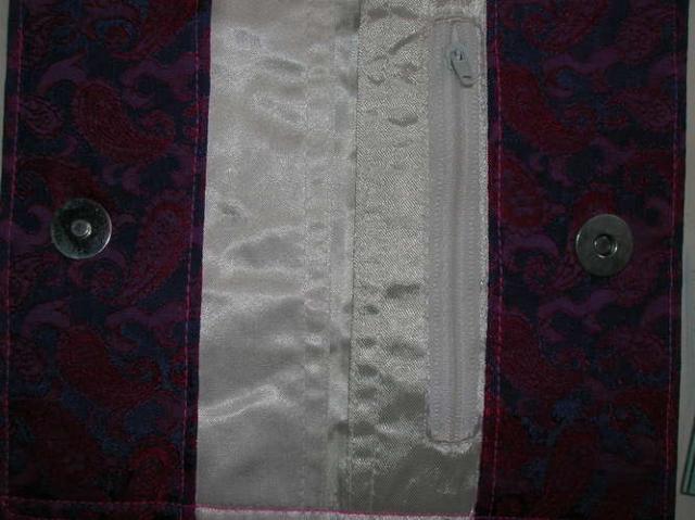 Daiktas vinatge kinietiska siuvineta pinigine is londono