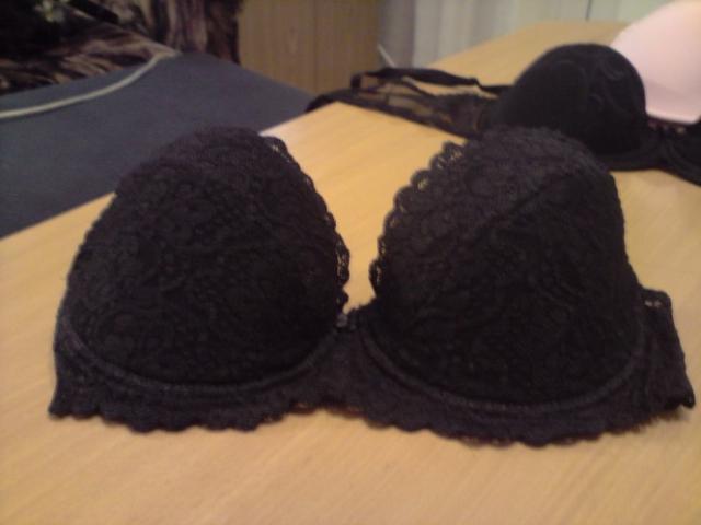 Daiktas latviskas juodas liemenukas 