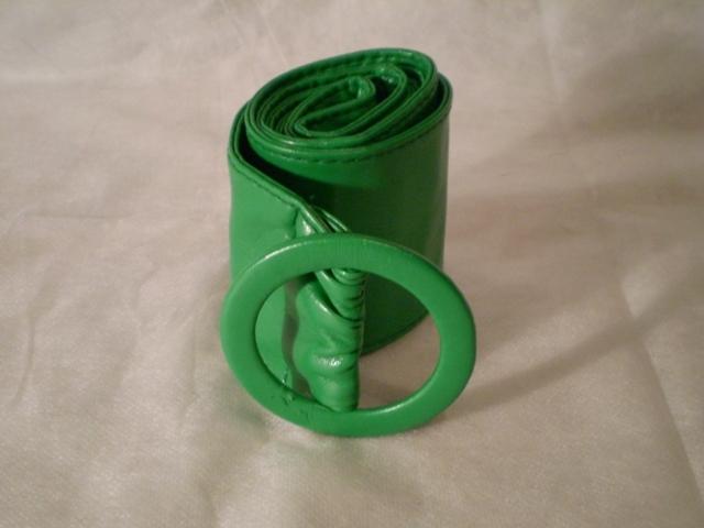 Daiktas zalias dirzas