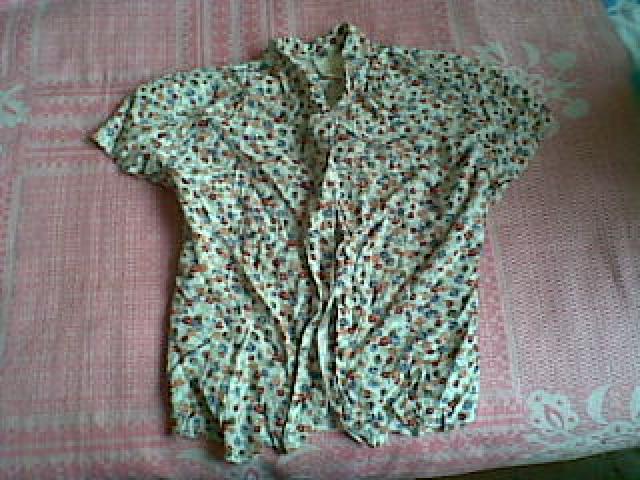 Daiktas vasarinis kostiumelis