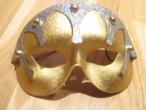 Daiktas karnavaline kauke