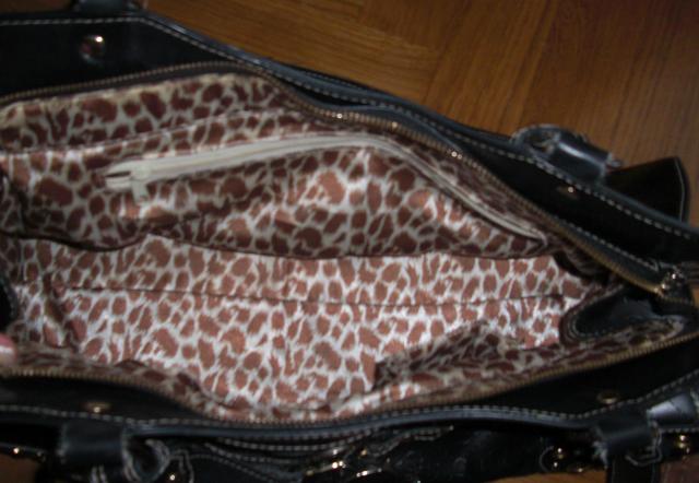 Daiktas Guess rankinukas