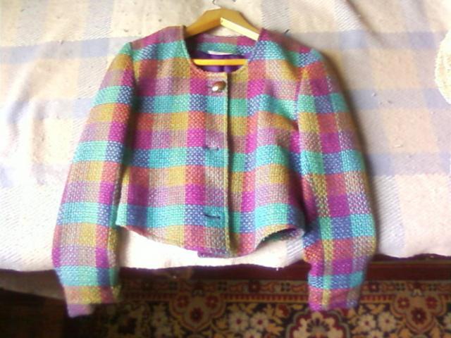 Daiktas ivairespalvis svarkelis