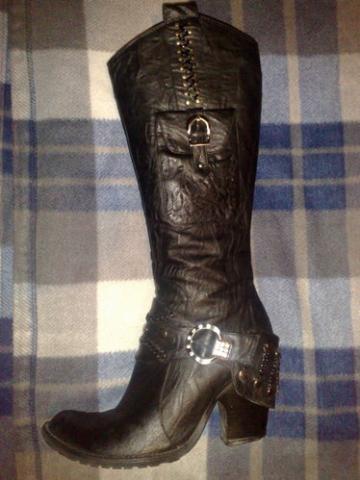 Daiktas Ilgaauliai batai