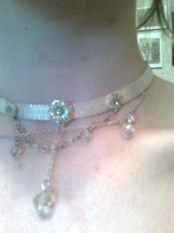 Daiktas Labai gražus kaklo papuošalas 