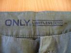 Daiktas ONLY šortai 40