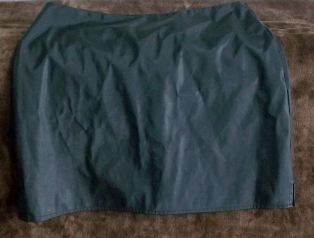 Daiktas odinis sijonukas