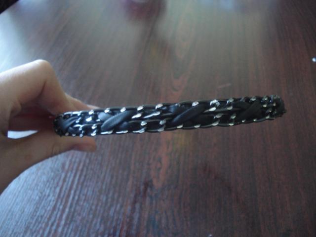 Daiktas juodas lankelis