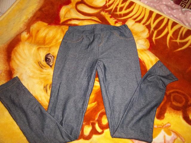 Daiktas timpos kelniu imitacijos