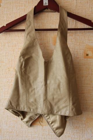 Daiktas Mango odos imitacijos liemene