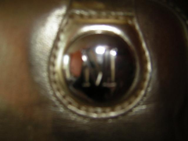 Daiktas MANGO nedidele rankine