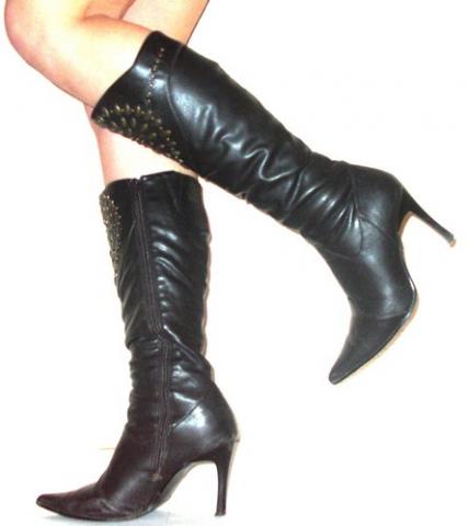 Daiktas gazus ilgaauliai batukai 36/37 :)