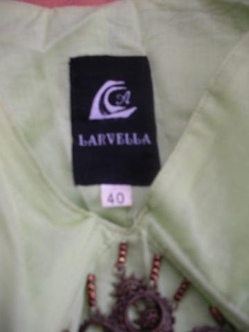 Daiktas salotine suknele