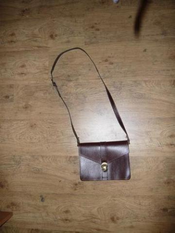 Daiktas nedidele rankine