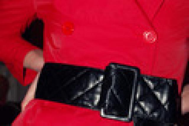 Daiktas juodas platus diržas