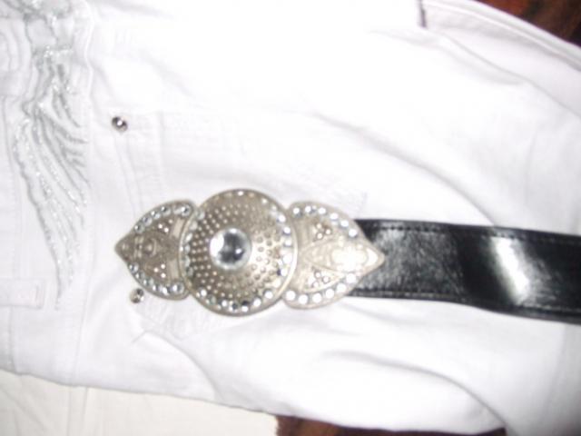 Daiktas blin blin  juodas dirzas