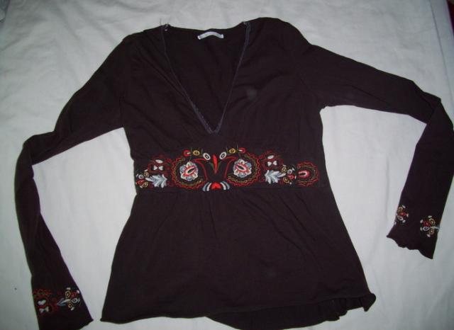 Daiktas  Įdomi ruda 