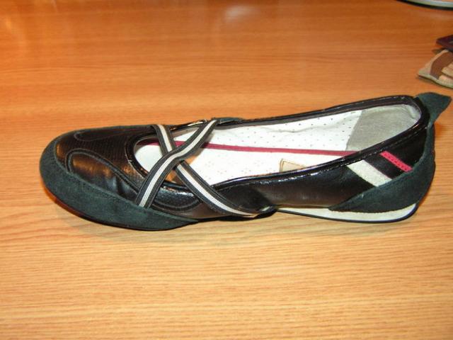 Daiktas juodi laiveliai