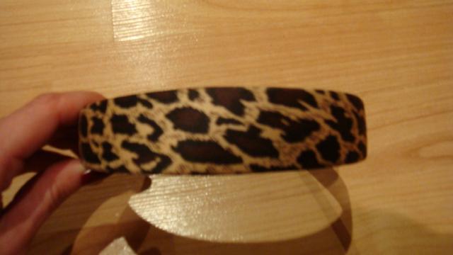 Daiktas Atlasinis tigrinis plauku lankelis