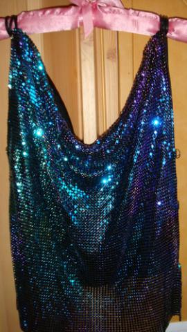 Daiktas Blizganti metaline!!