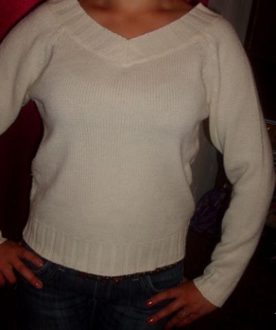 Daiktas baltas megztukas... 