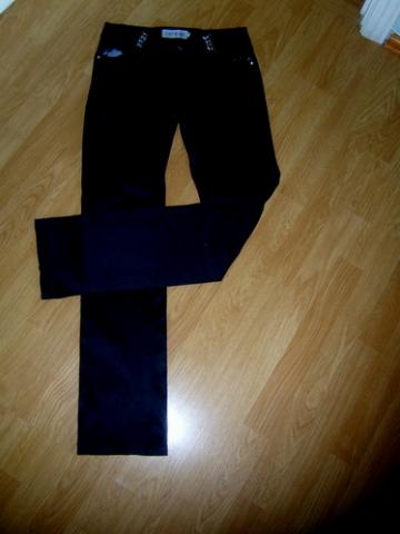 Daiktas Juodos kelnės