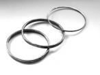 Daiktas metalines apyrankes