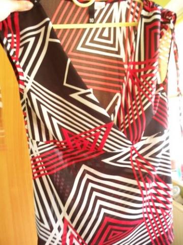 Daiktas Nauja bliuskyte is UK M dydis