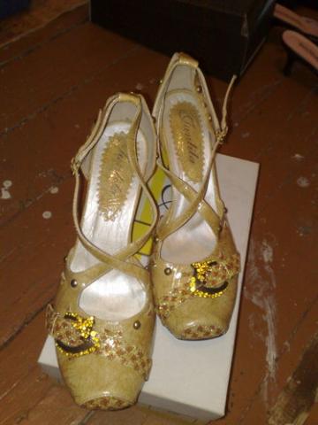 Daiktas Batelai - basutes