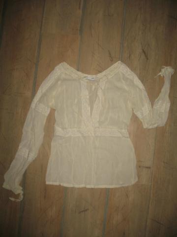 Daiktas truputi permatoma bliuskute