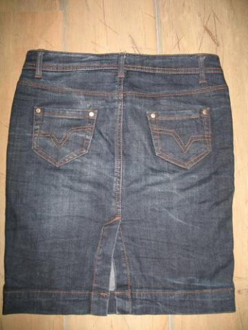 Daiktas labai nice  CLOCKHOUSE sijonas