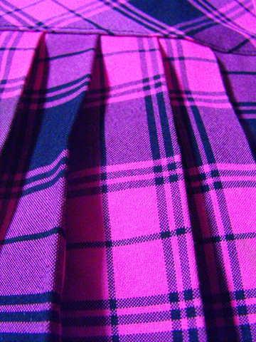 Daiktas Rožinis languotas sijonukas