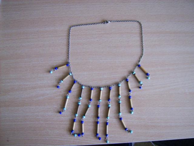 Daiktas Kaklo papuošalas