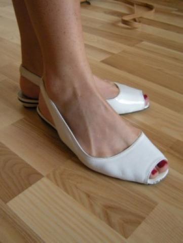 Daiktas Lakinės baltos basutės 