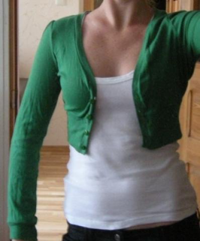 Daiktas Žalias trumpas megztukas