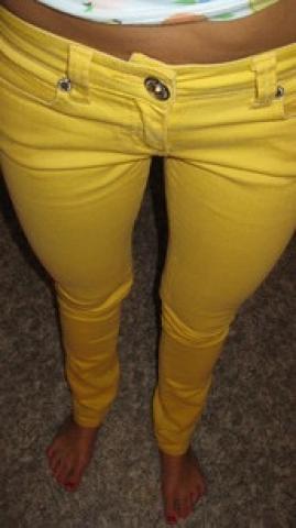 Daiktas dzinsai geltoni