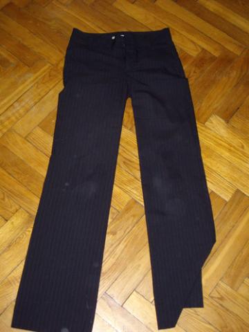 Daiktas Klasikinės kelnės ZARA