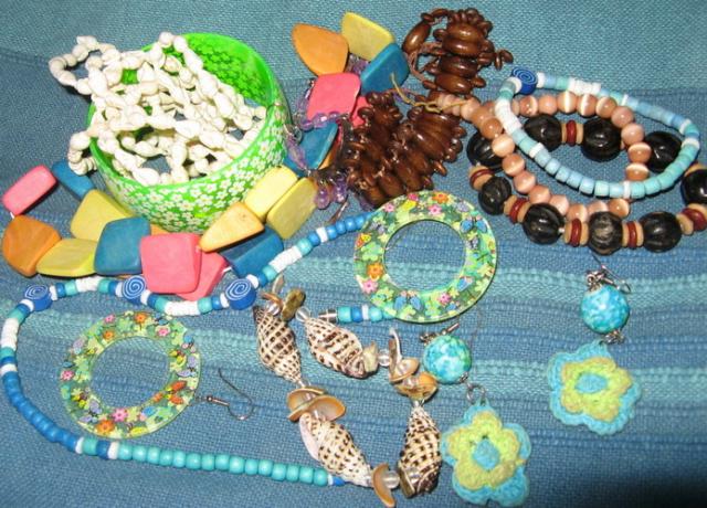 Daiktas ivairus papuosalai