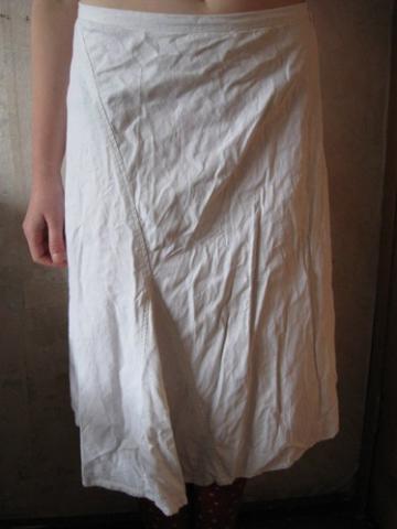 Daiktas Baltas, LININS sijonas, M