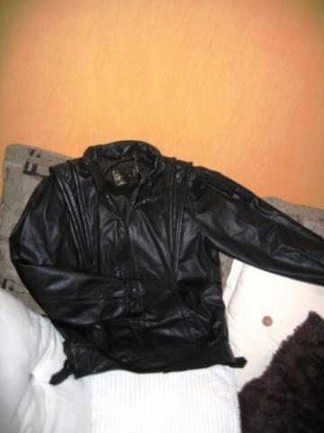 Daiktas Juoda kozanke!