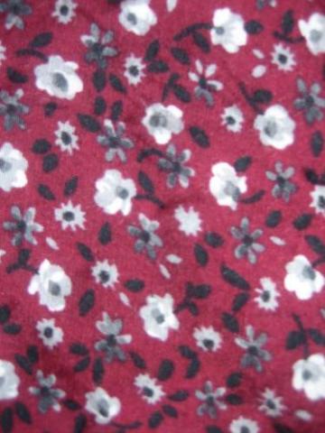 Daiktas Raudonas geletas sijonas