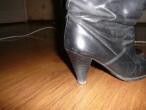 Daiktas tokros odos batai ant kulno 