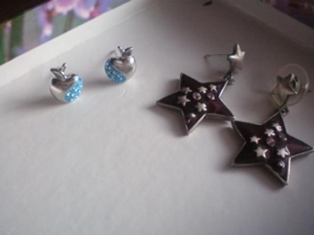 Daiktas auskarai obuoliukai/žvaigždės